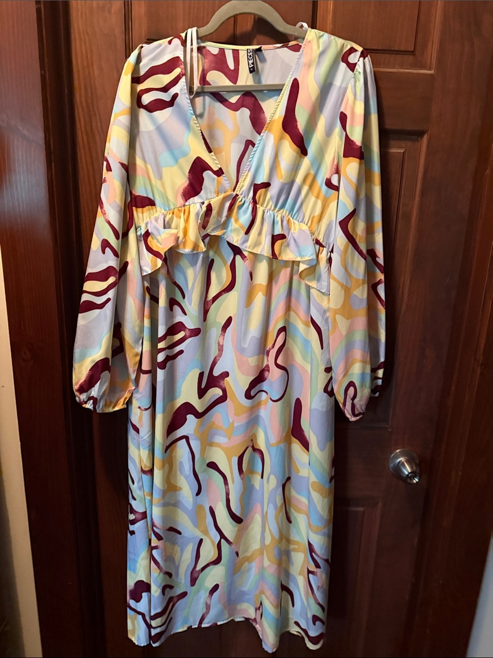 Abstract Print Long Sleeve Midi Dress in Multicolor